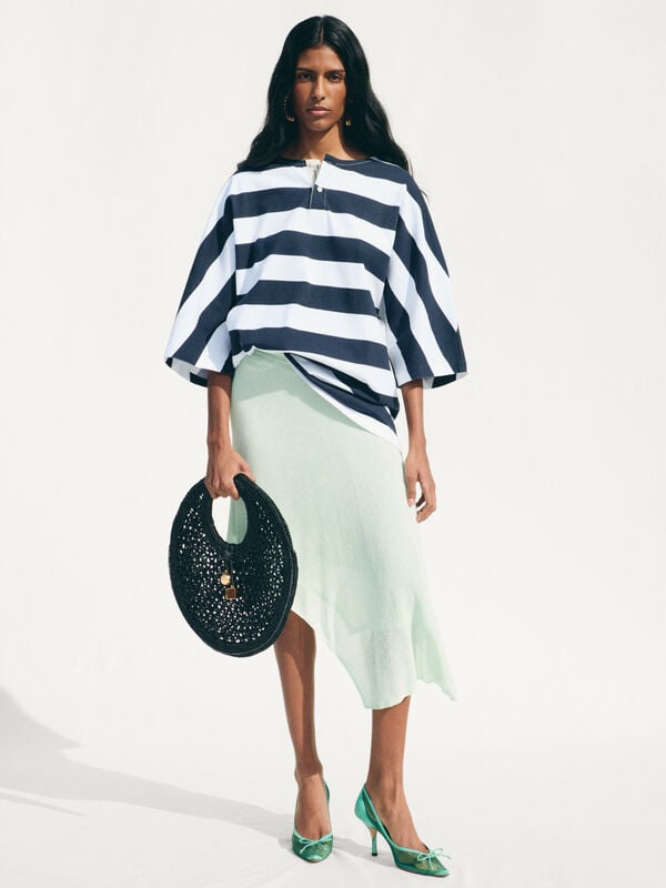 The Spiaggia small round bag jacquemus the spiaggia small round bag