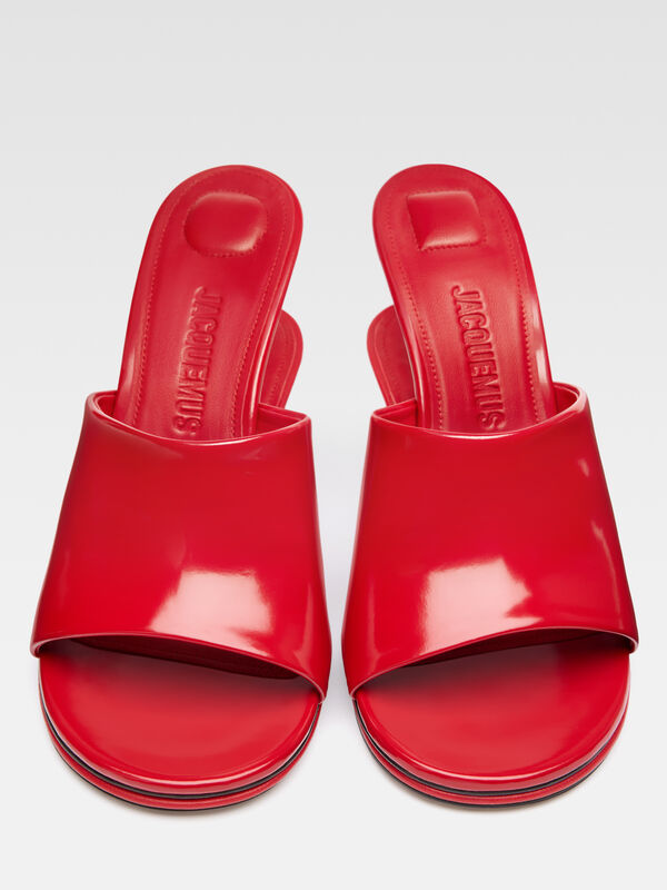The double mules jacquemus the double mules