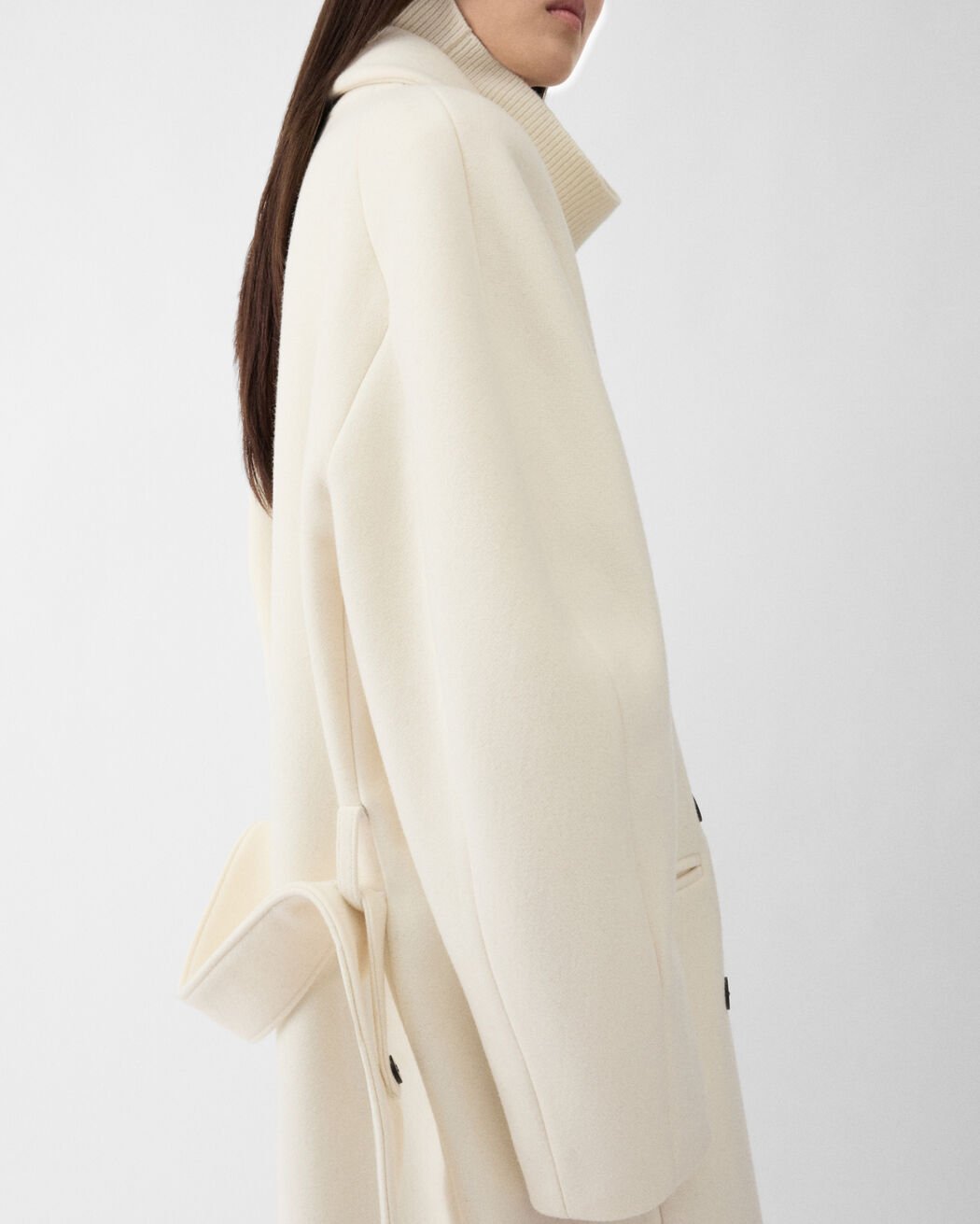 The Man's coat jacquemus the man s coat