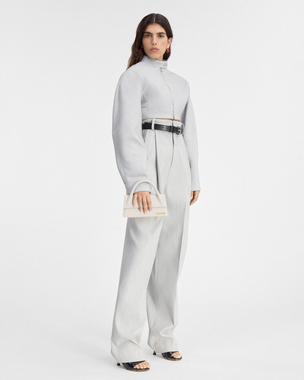 حقيبة The long Chiquito jacquemus حقيبة the long chiquito