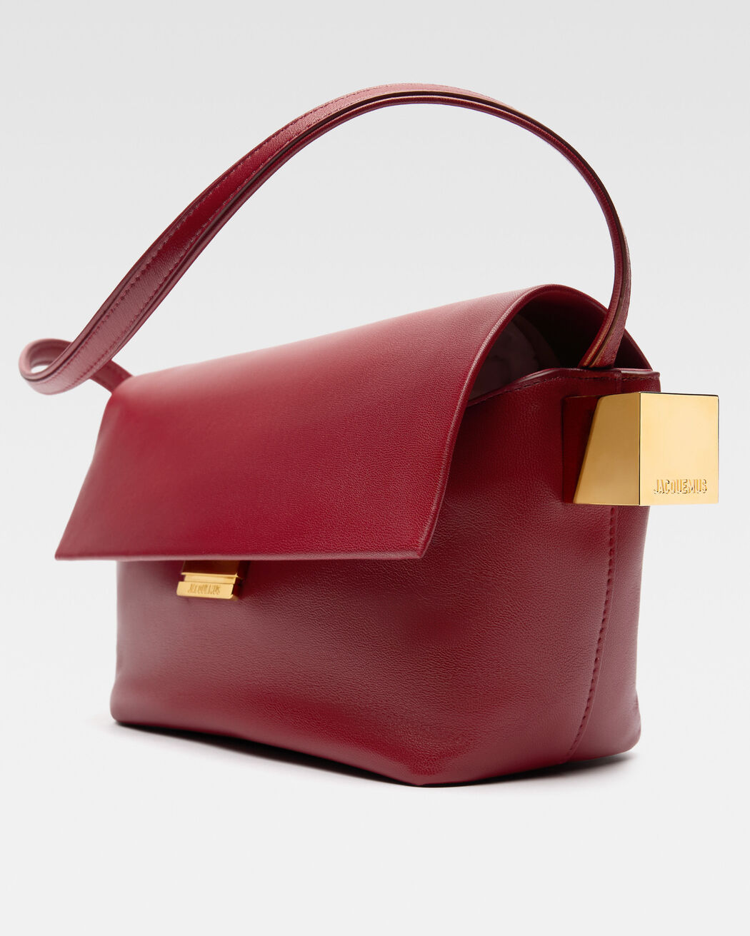 The Rond Carré jacquemus the rond carr