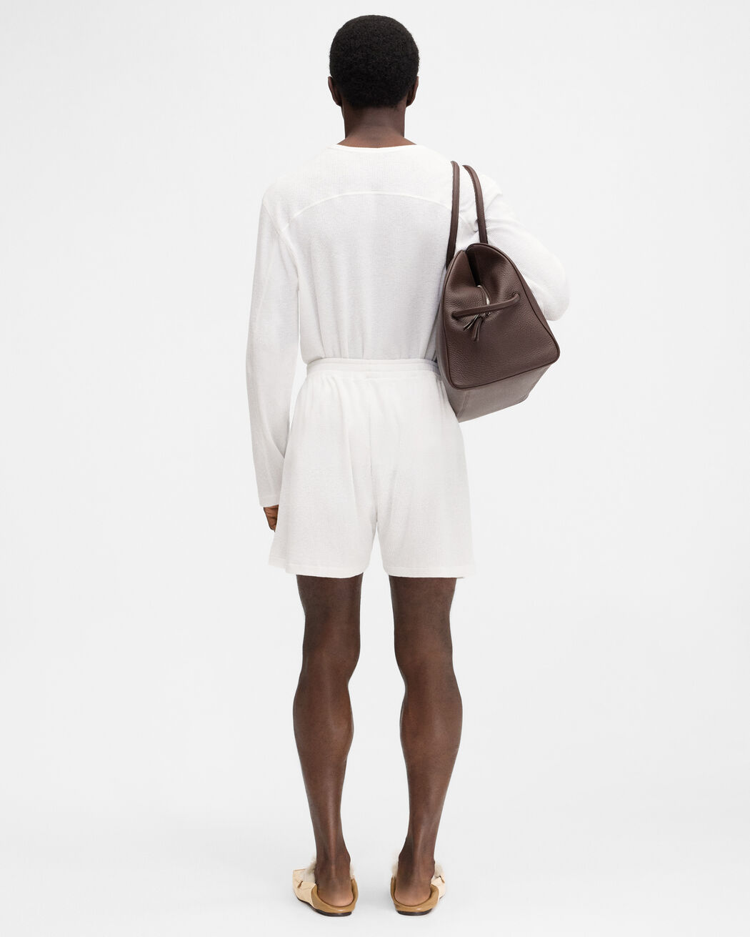 The Melao set طقم من بلوزة و شورت jacquemus the melao set طقم من بلوزة و شورت