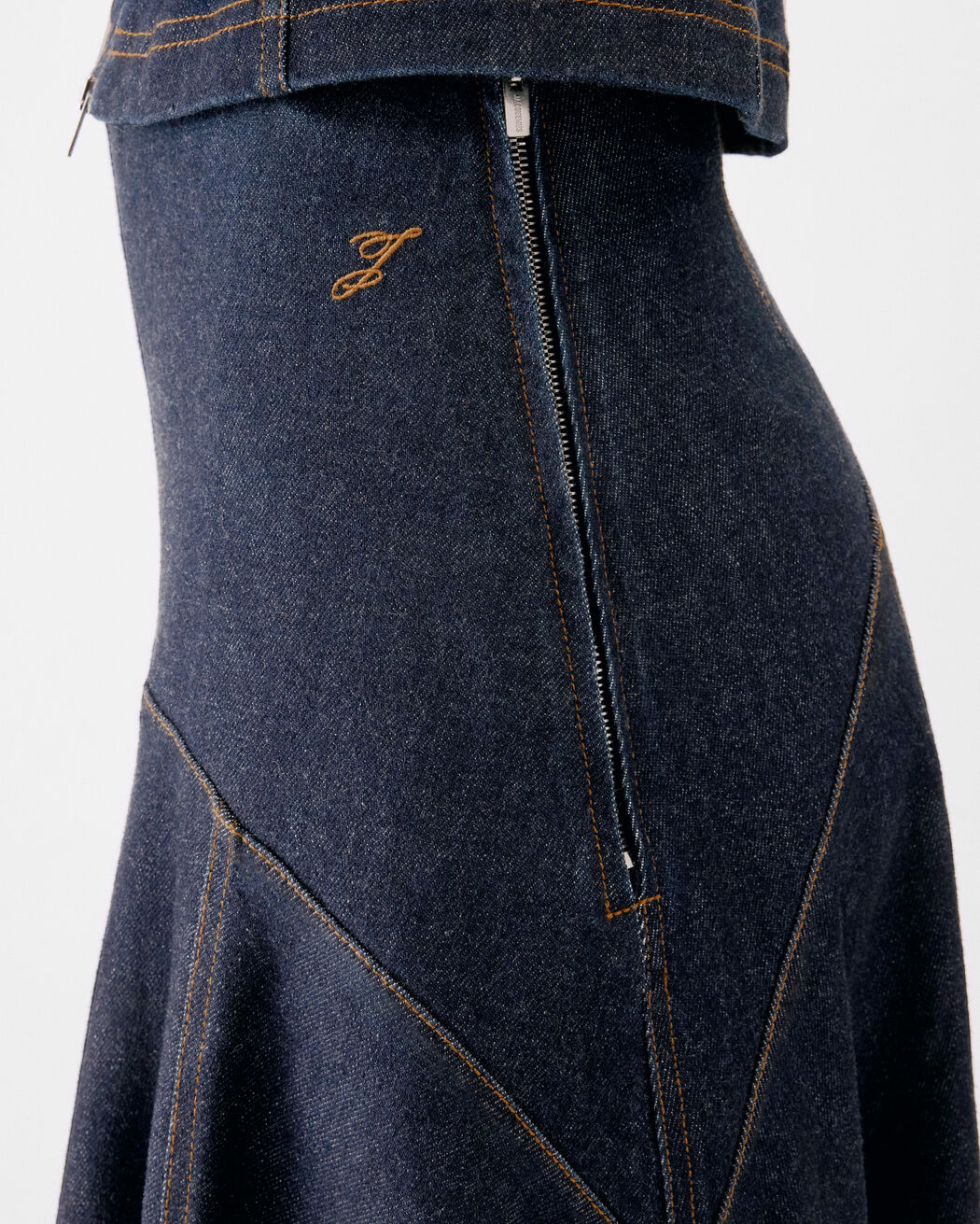 The Triangle de-Nîmes denim skirt jacquemus the triangle de n mes denim skirt