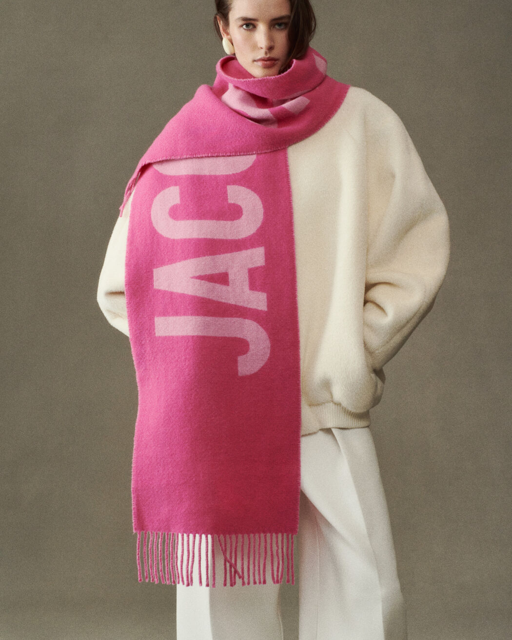 L Echarpe Jacquemus l echarpe jacquemus