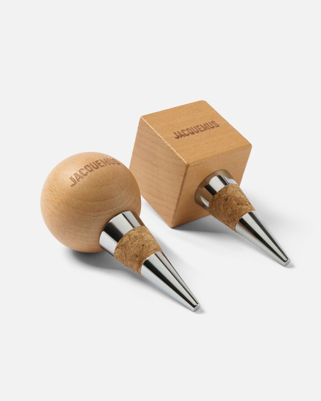 The bottle caps jacquemus the bottle caps