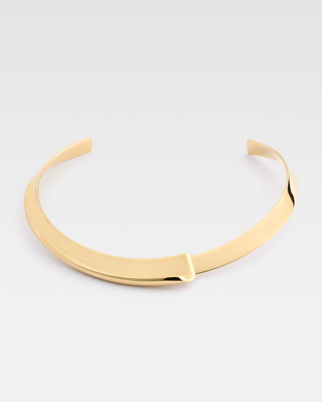 The J necklace jacquemus the j necklace