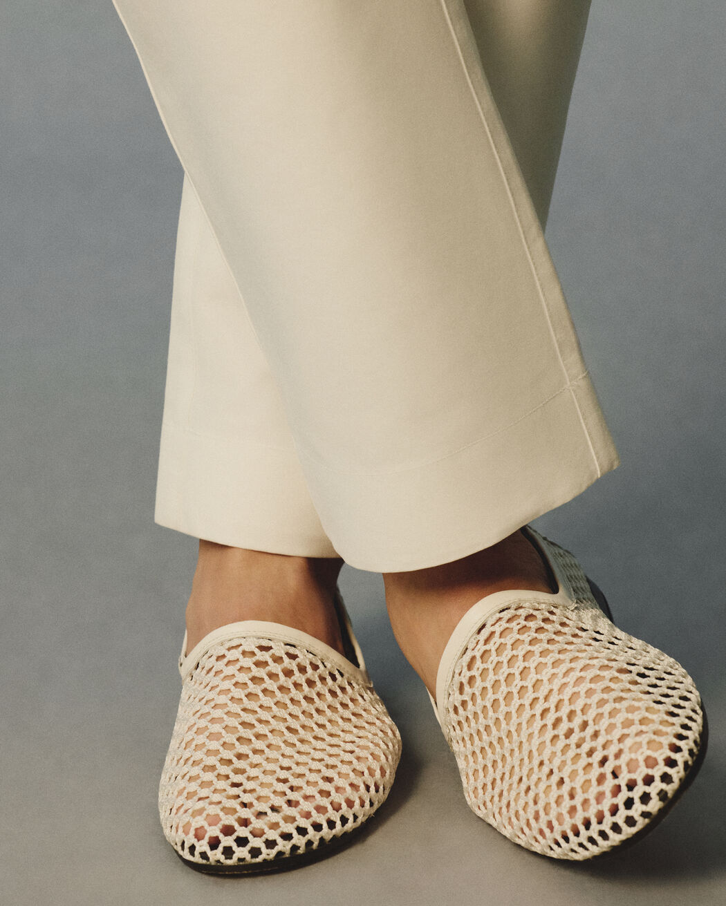 حذاء مفتوح من الخلف jacquemus حذاء مفتوح من الخلف