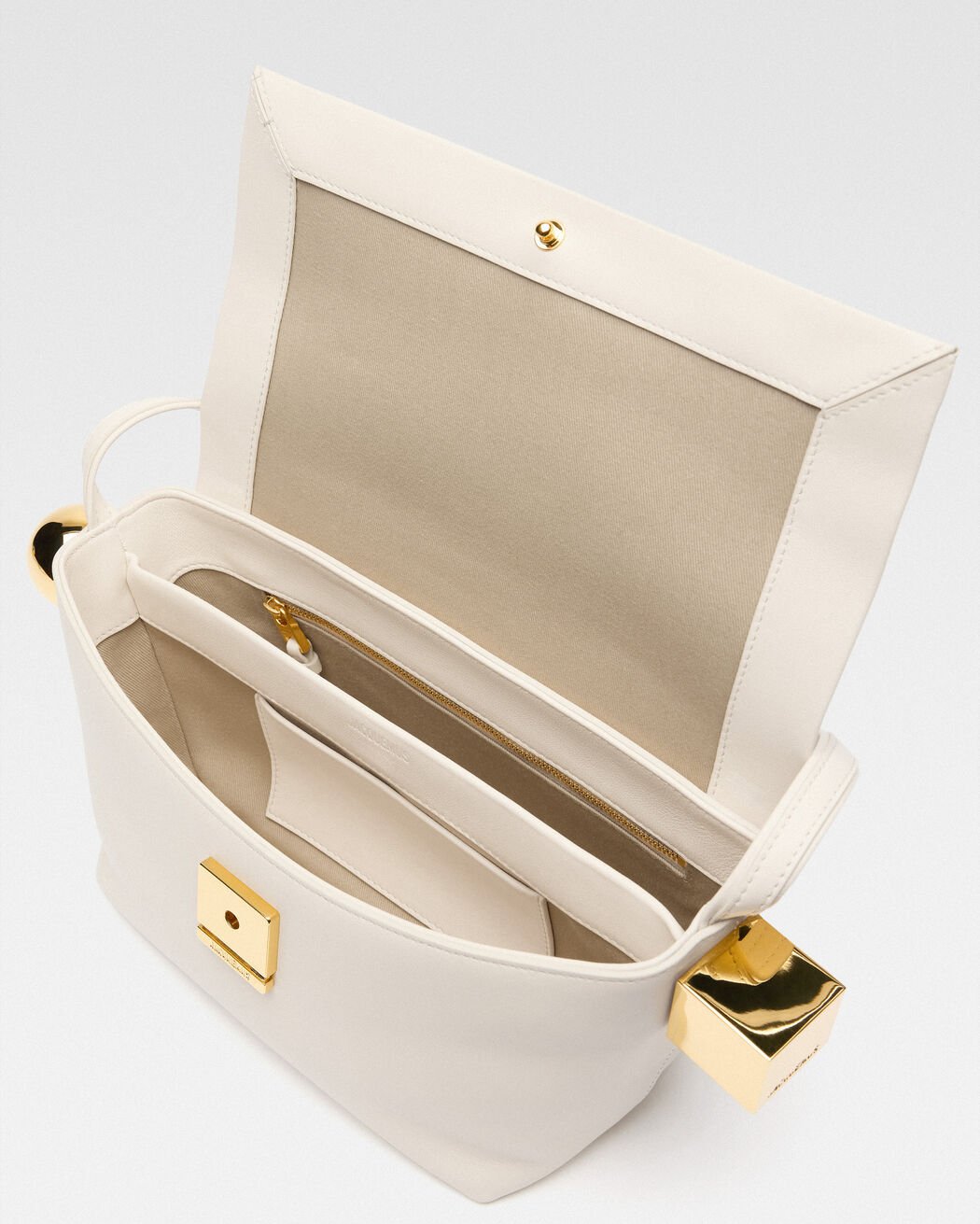 The Rond Carré حقيبة jacquemus the rond carr حقيبة