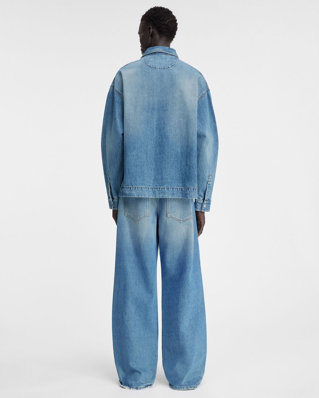 قميص La Chemise De-Nîmes jacquemus قميص la chemise de n mes