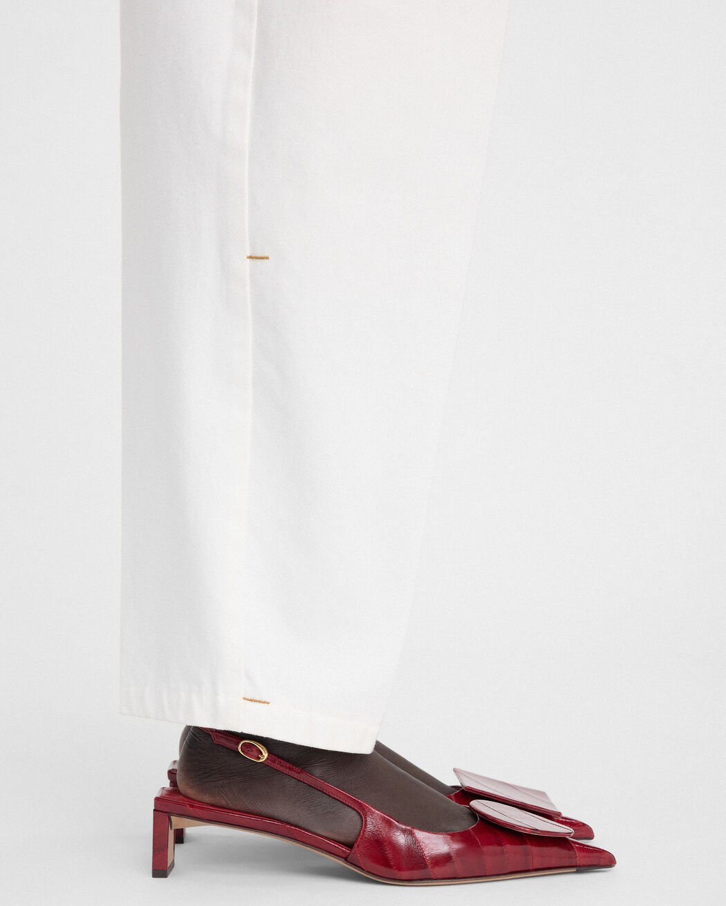 حذاء The low Duelo slingbacks jacquemus حذاء the low duelo slingbacks