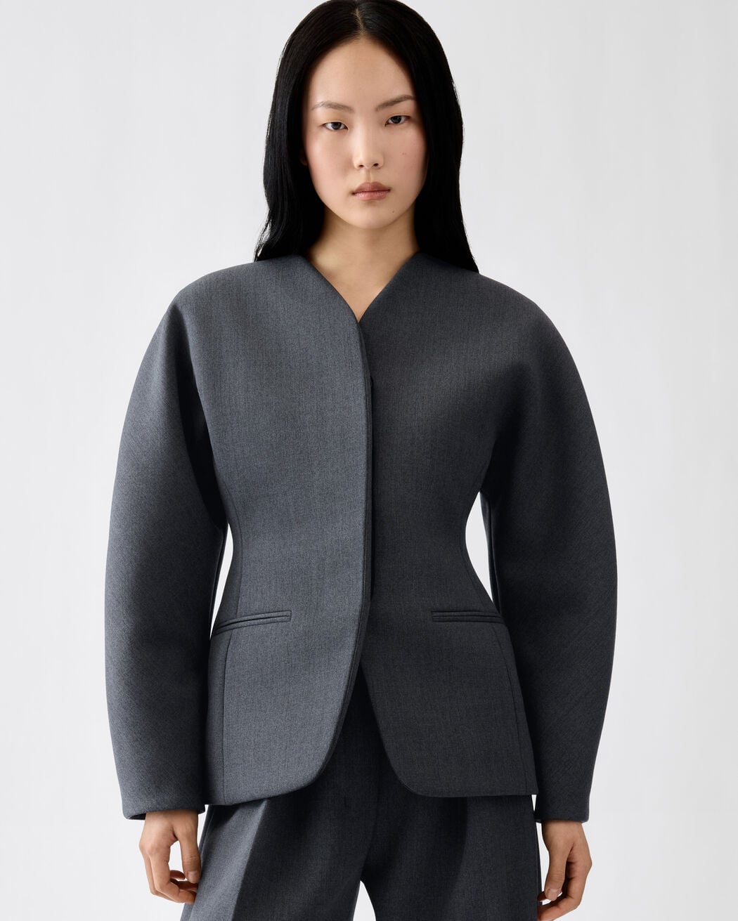 The Ovalo jacket jacquemus the ovalo jacket