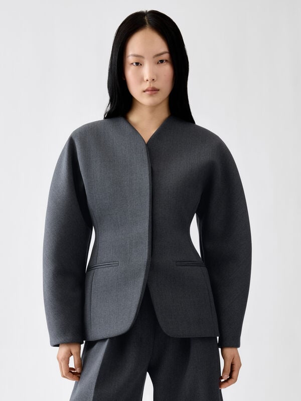 The Ovalo jacket jacquemus the ovalo jacket