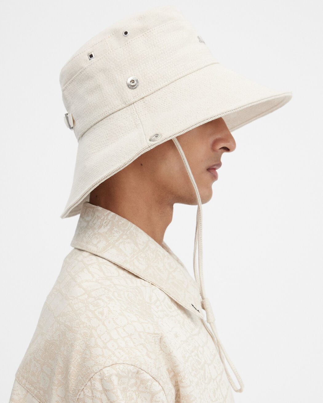 The de-Nîmes denim bucket hat jacquemus the de n mes denim bucket hat