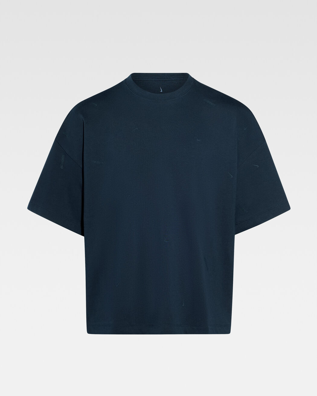 The JACQUEMUS+NIKE multi logo t-shirt the jacquemus nike multi logo t shirt