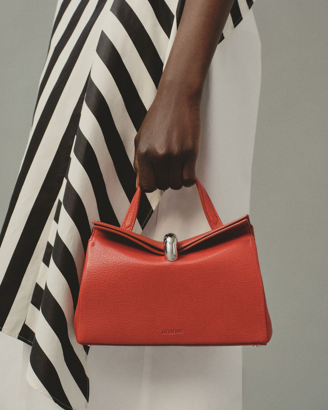 The small Valérie jacquemus the small val rie