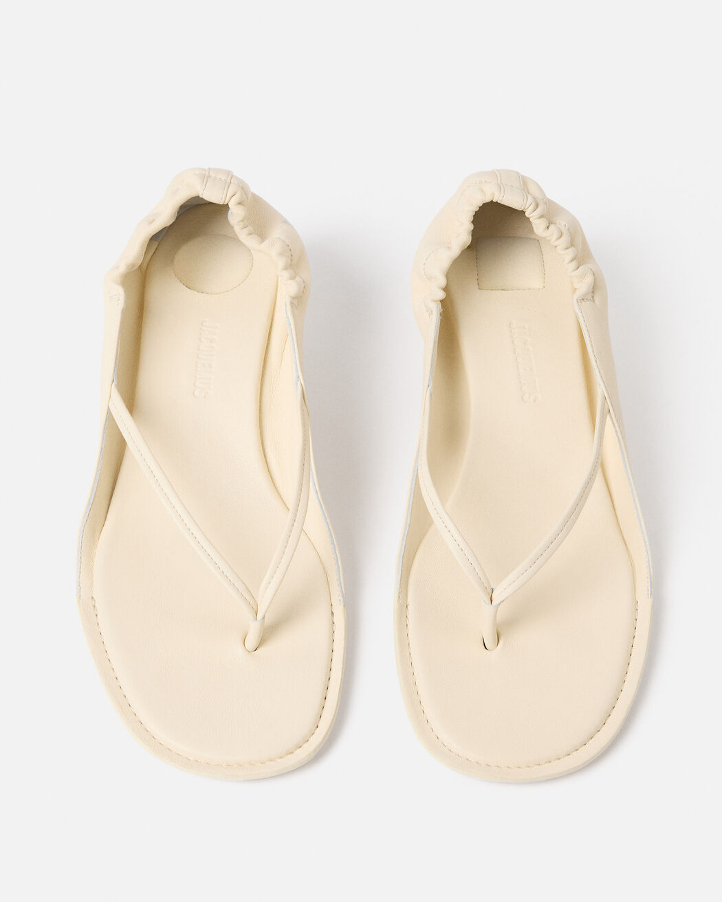 صندل بكعب منخفض jacquemus صندل بكعب منخفض