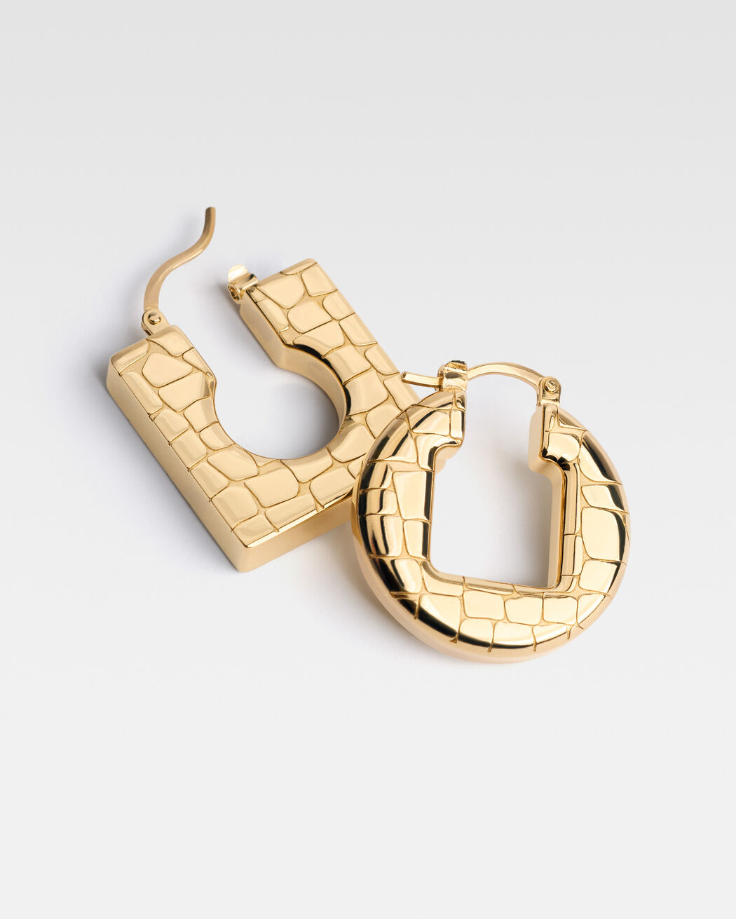 The Rond Carré earrings jacquemus the rond carr earrings
