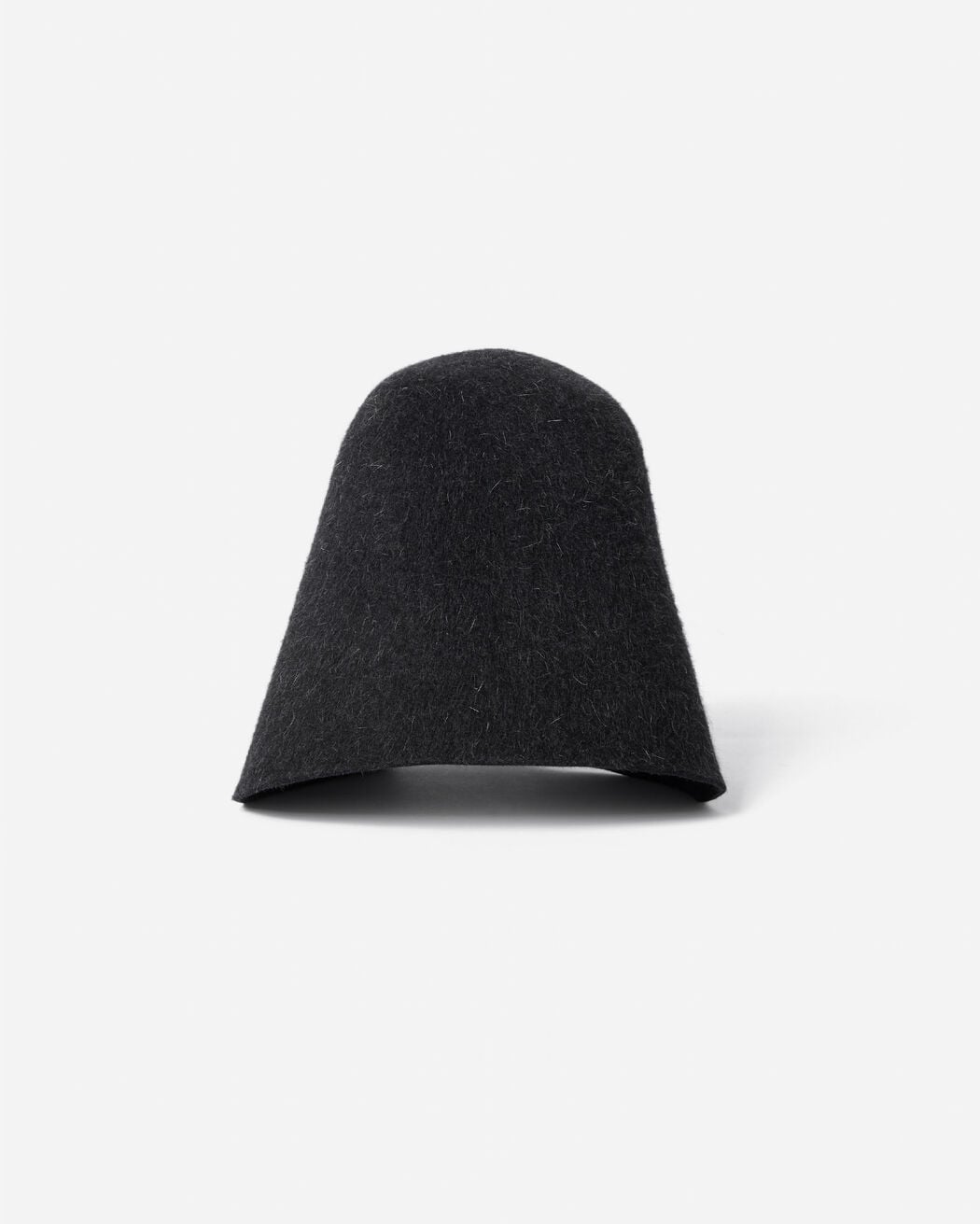 The Cloche hat jacquemus the cloche hat