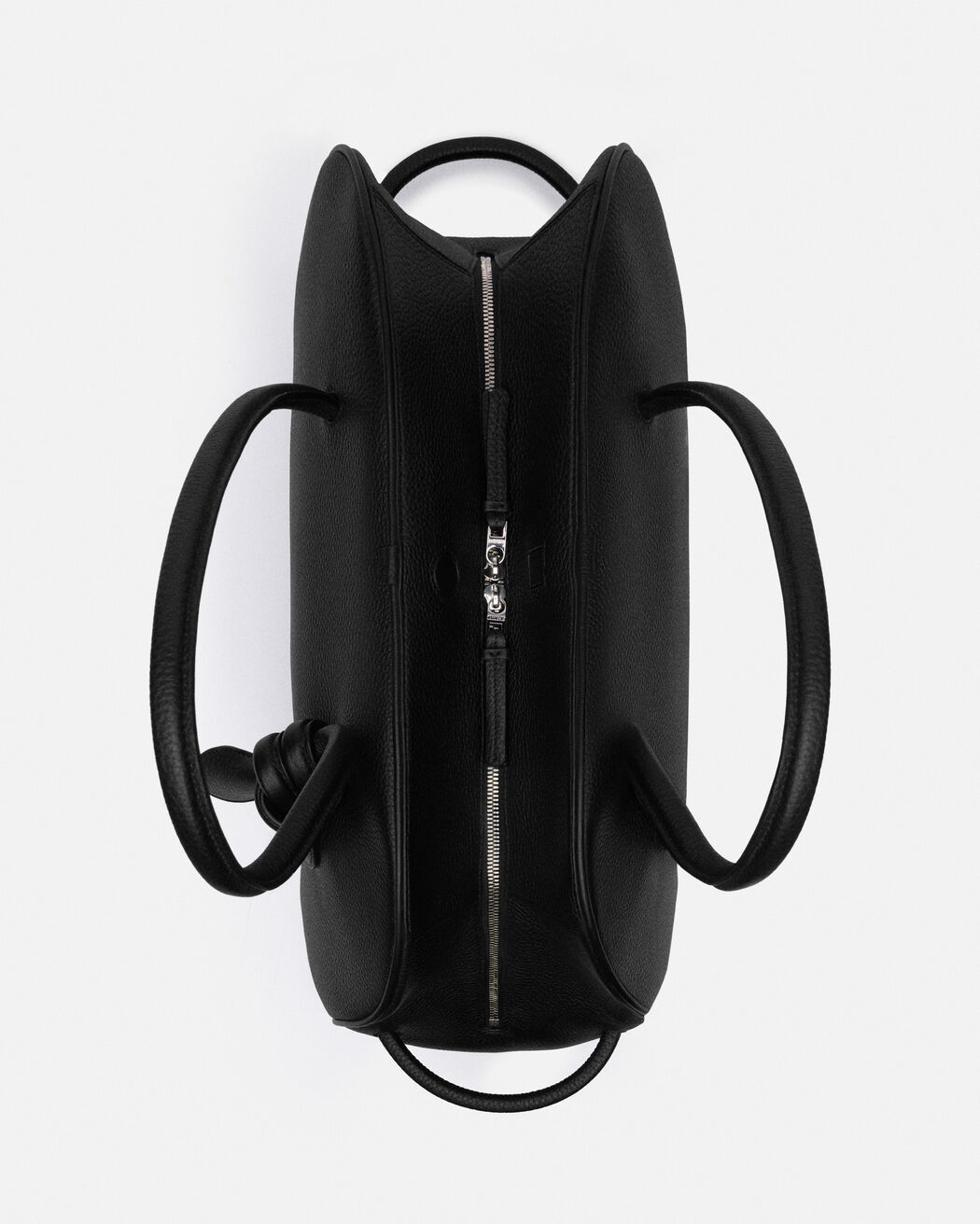 The large Turismo jacquemus the large turismo