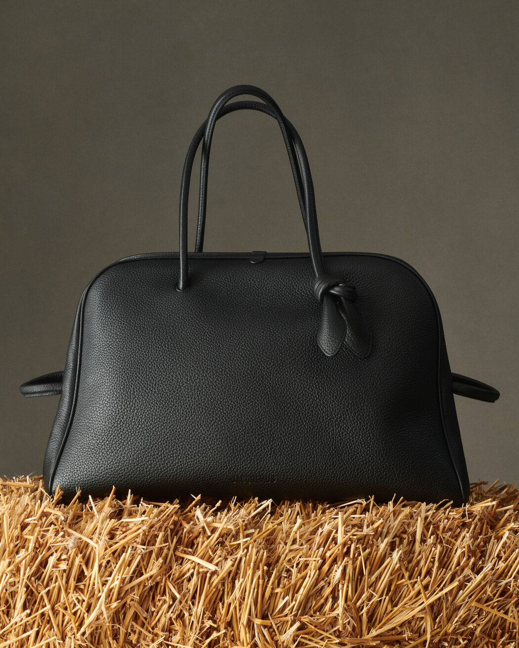 The large Turismo jacquemus the large turismo