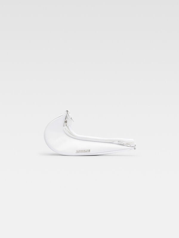 The Swoosh JACQUEMUS+NIKE bag the swoosh jacquemus nike bag