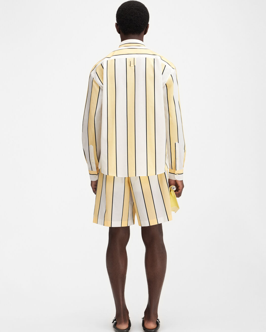 The Simon shirt قميص jacquemus the simon shirt قميص