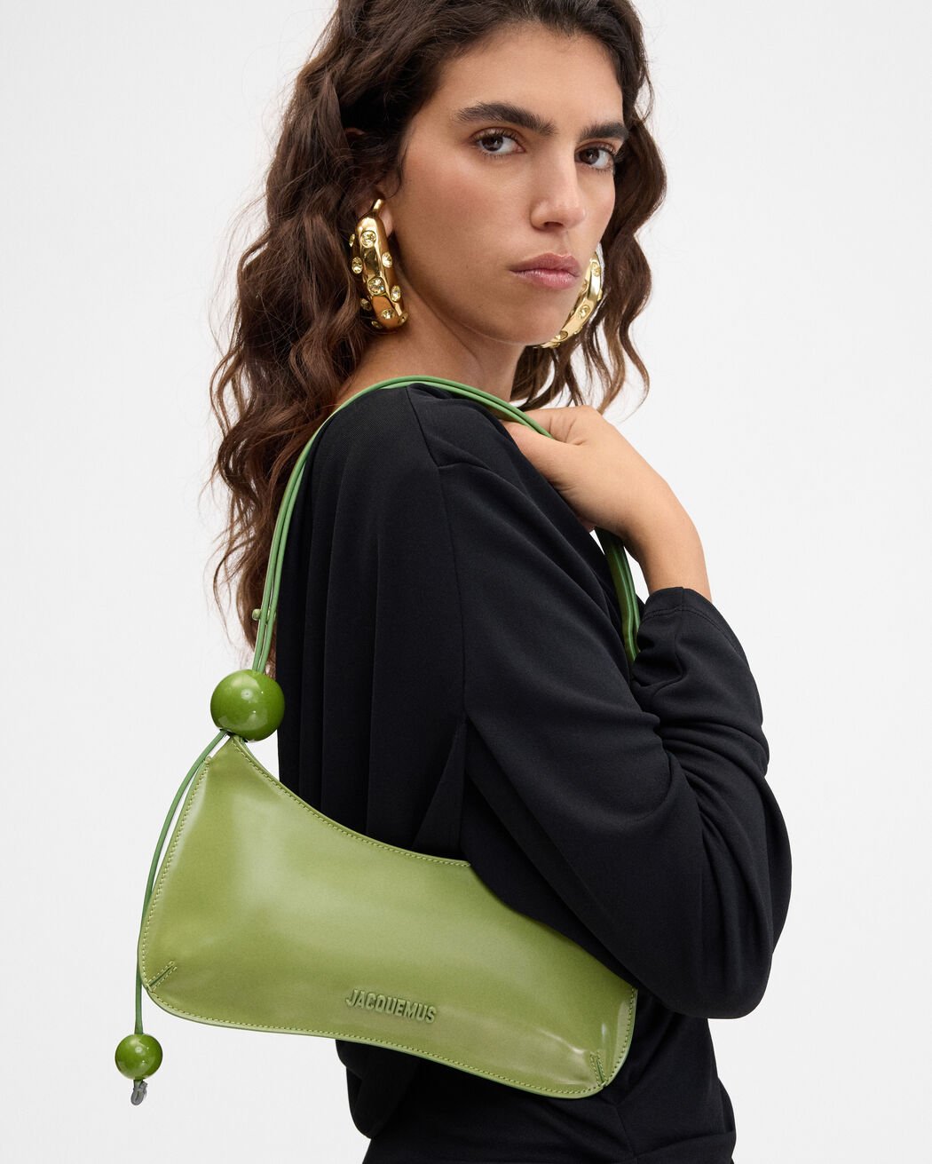 The Bisou Perle jacquemus the bisou perle