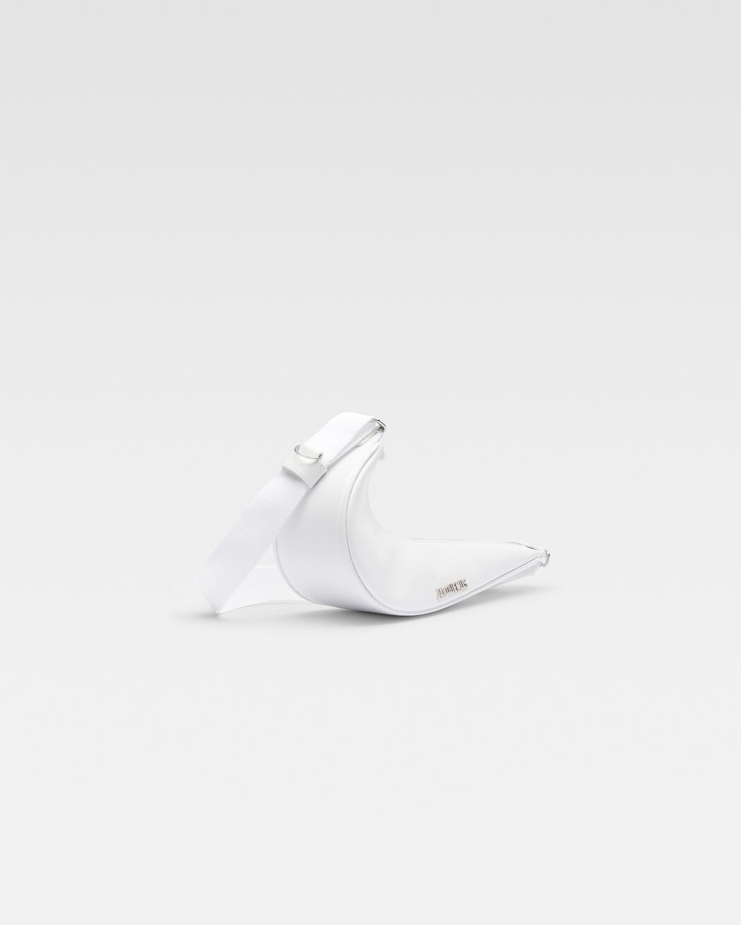 The Swoosh JACQUEMUS+NIKE bag the swoosh jacquemus nike bag