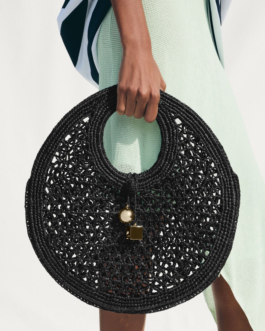 The Spiaggia small round bag jacquemus the spiaggia small round bag