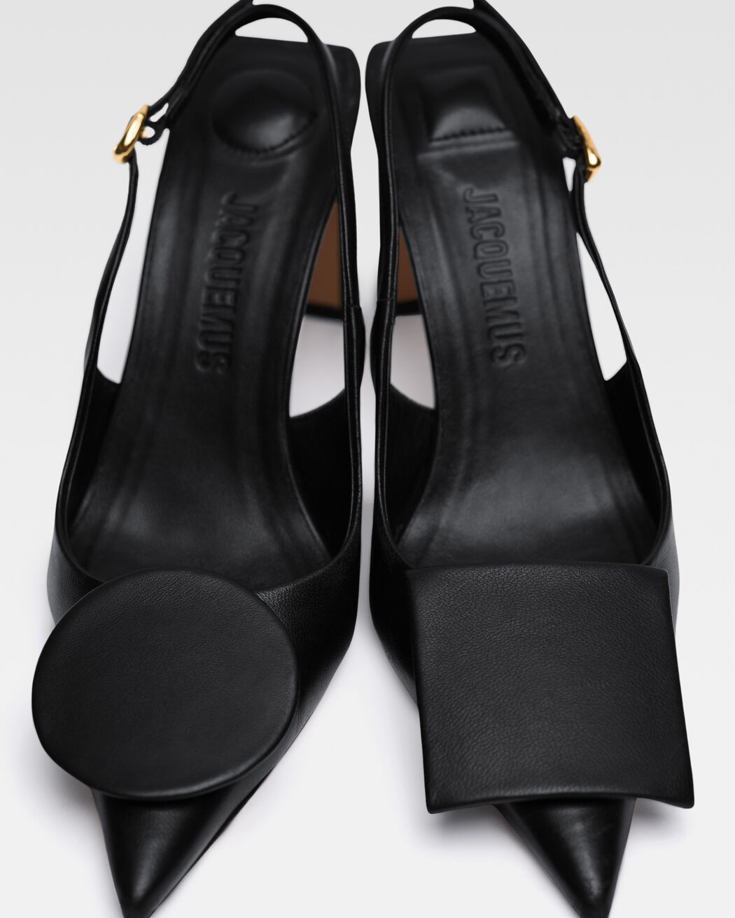 حذاء Les Slingbacks Duelo Hautes jacquemus حذاء les slingbacks duelo hautes