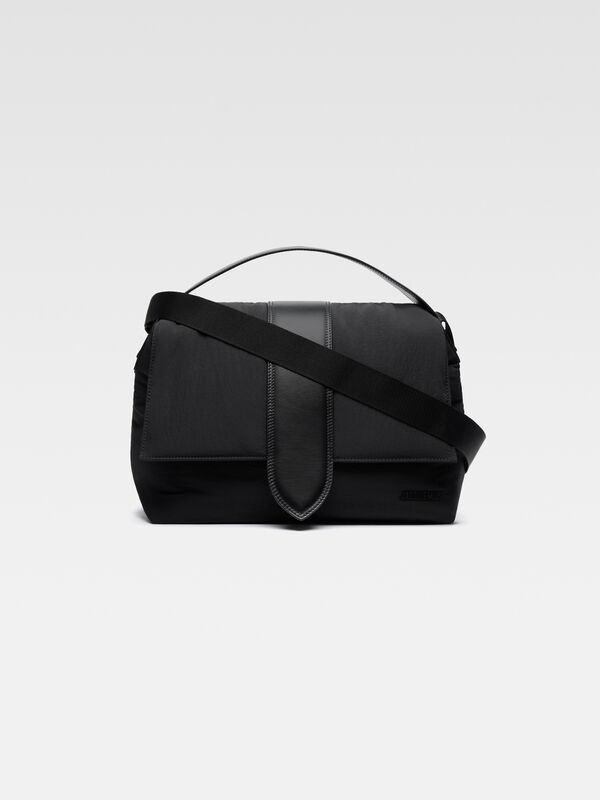 The Bambino messenger bag jacquemus the bambino messenger bag