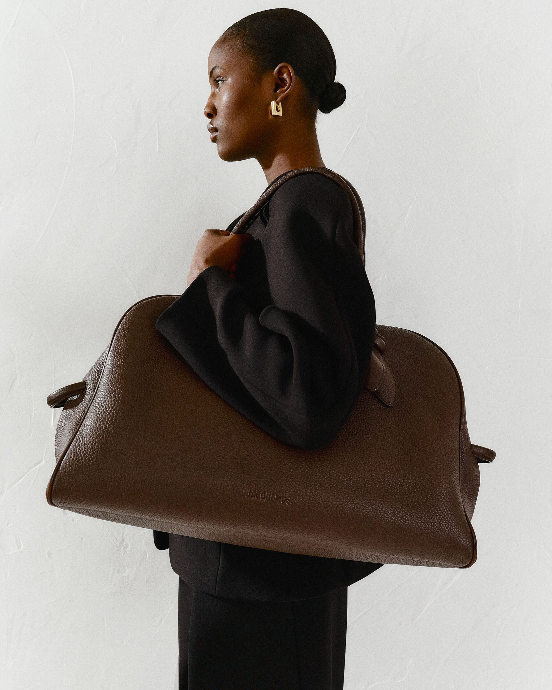 The large Turismo, Dark Brown | JACQUEMUS UAE