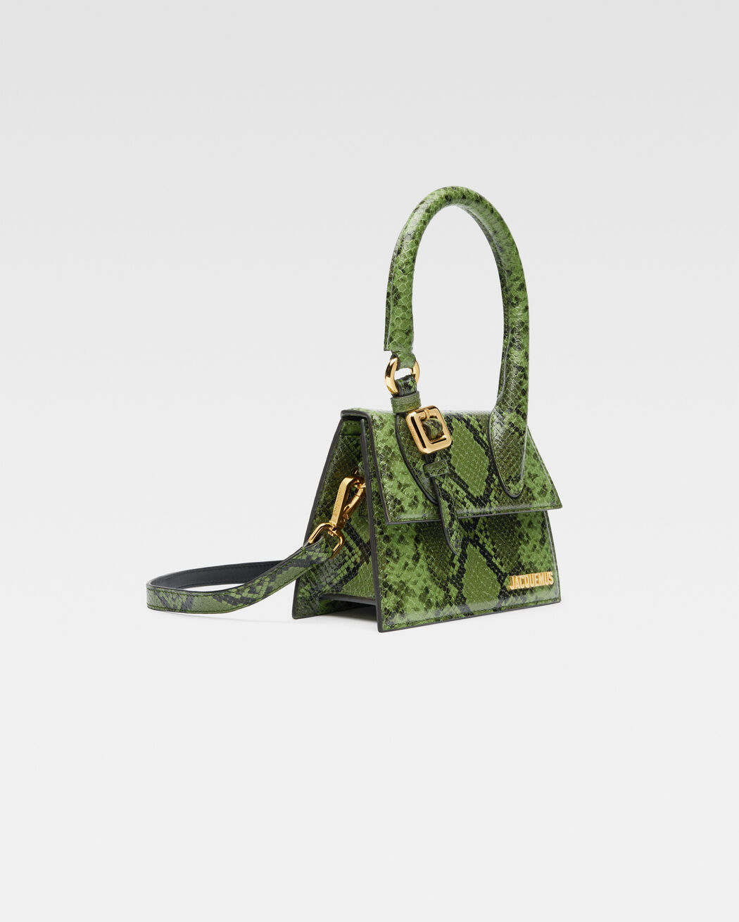 The medium Chiquito with buckle jacquemus the medium chiquito with buckle