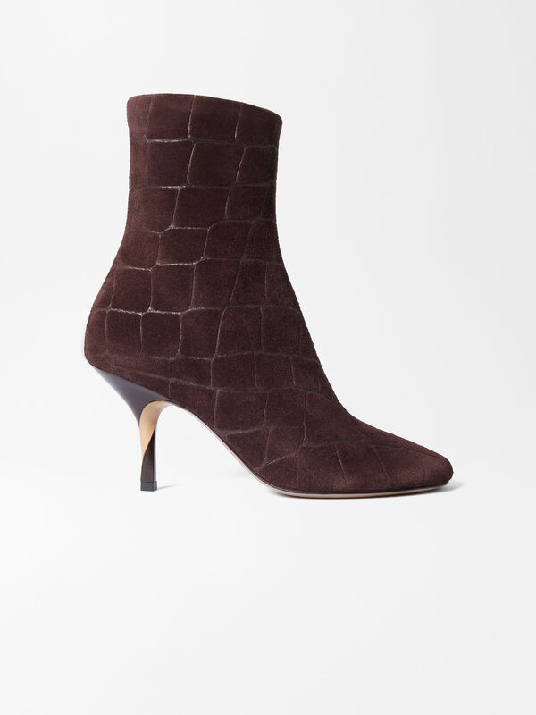 The Collant ankle boots jacquemus حذاء بوت بطول الكاحل the collant