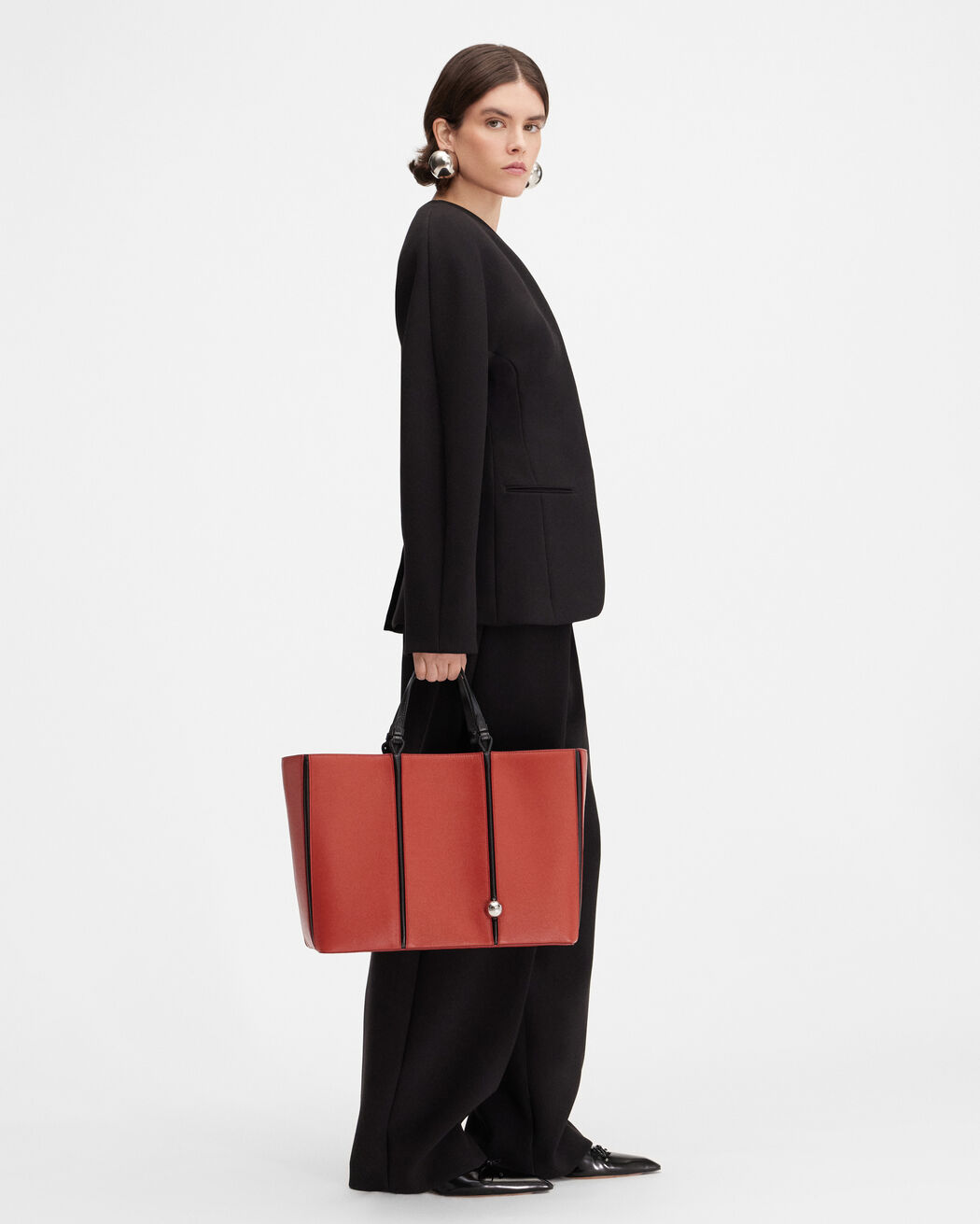 جاكيت The Ovalo jacquemus جاكيت the ovalo