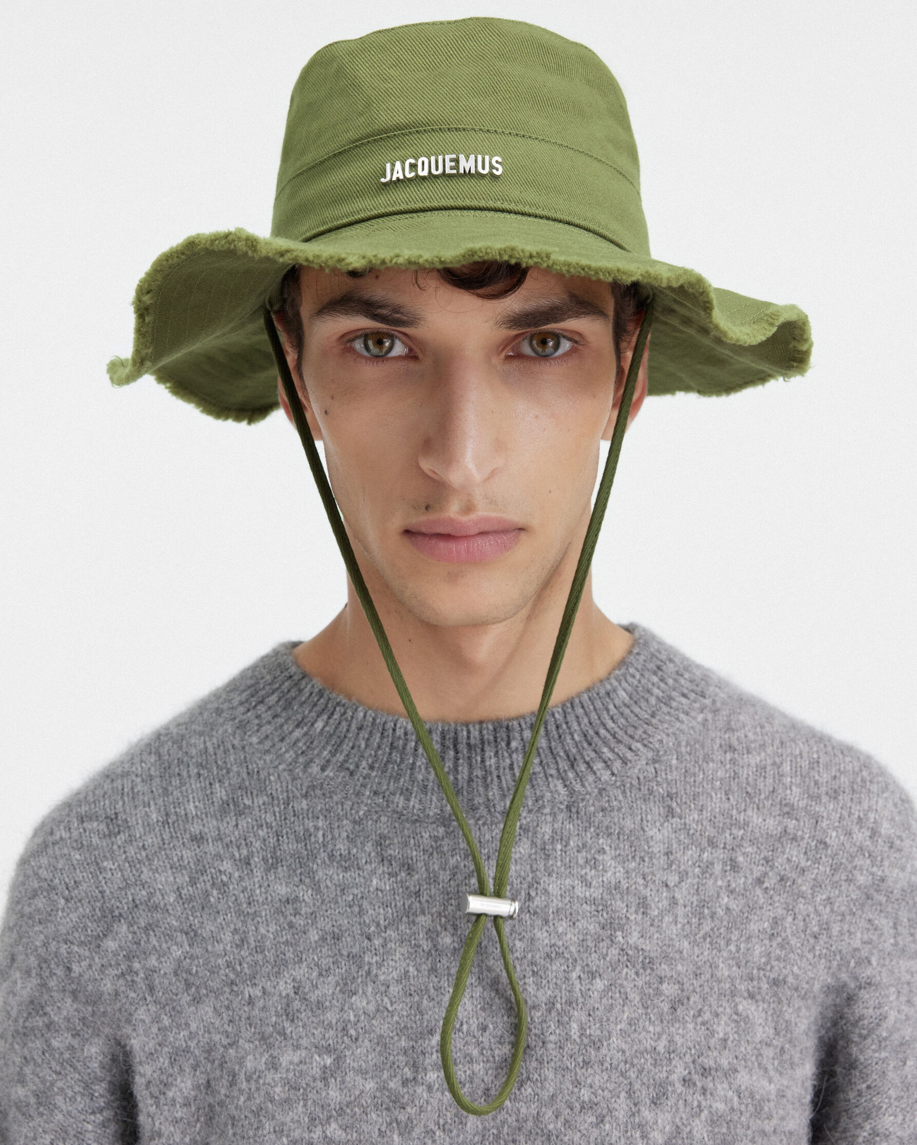 Jacquemus Unisex Artichaut Bucket Hat Turquoise One Size Frayed Expedition The Artichaut bucket hat, Blue | JACQUEMUS UAE main image 3