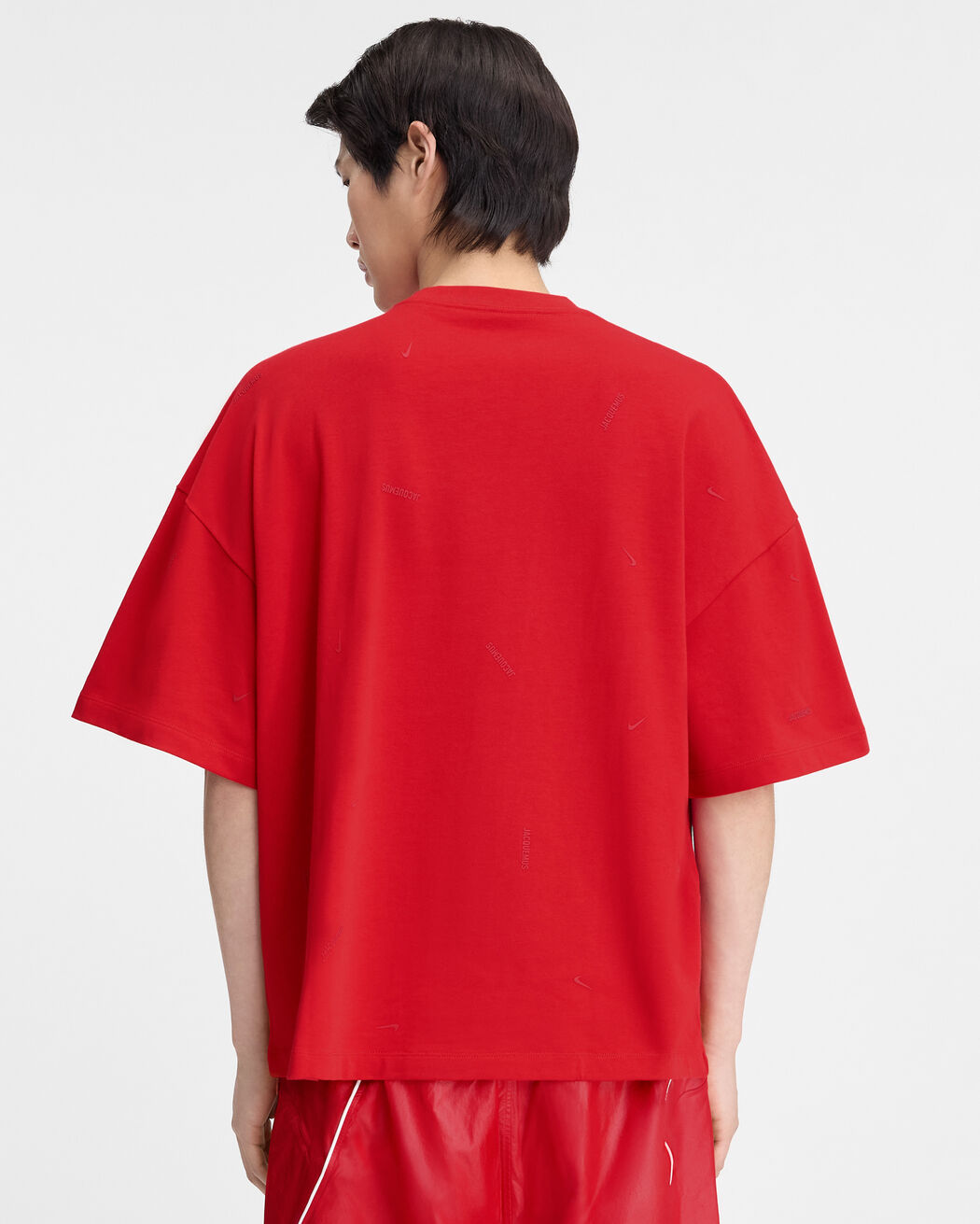 The JACQUEMUS+NIKE multi logo t-shirt the jacquemus nike multi logo t shirt