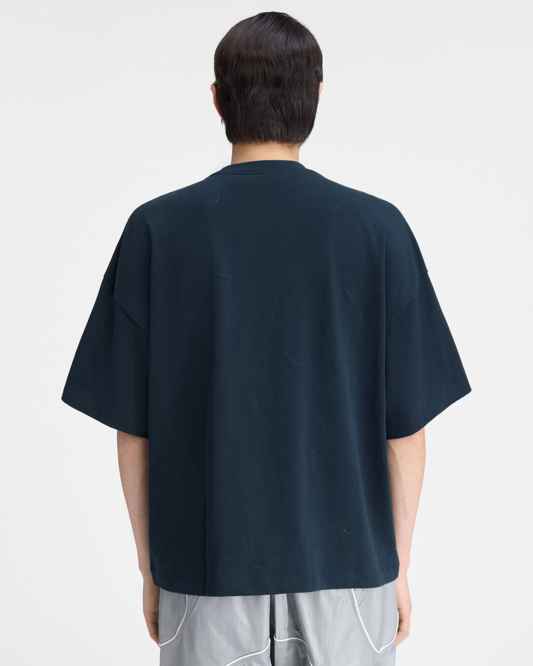 The JACQUEMUS+NIKE multi logo t-shirt the jacquemus nike multi logo t shirt