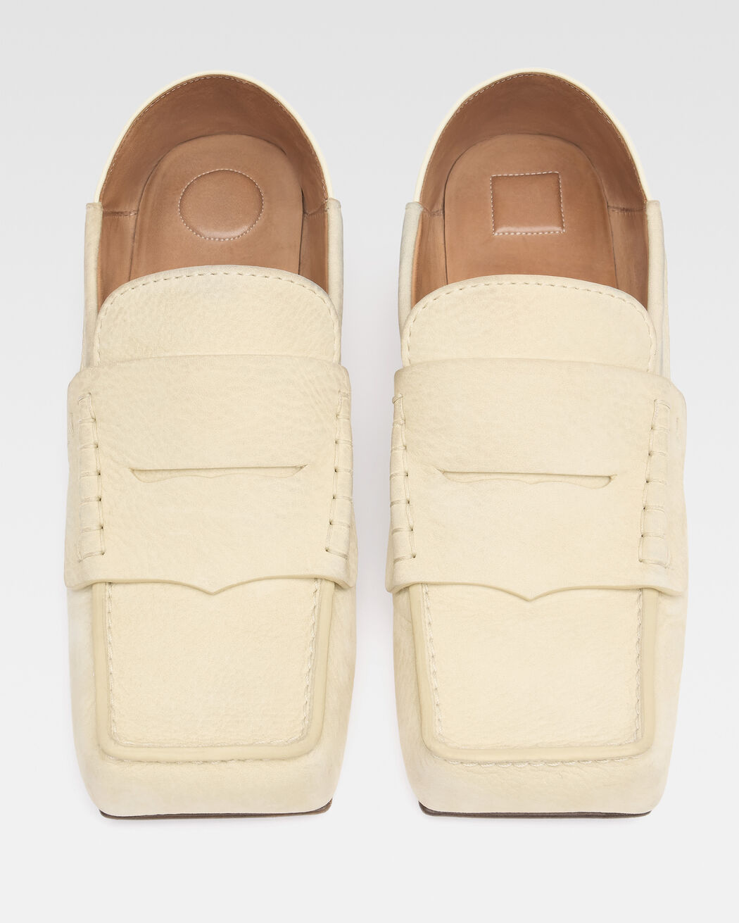 حذاء لوفر The Carré jacquemus حذاء لوفر the carr