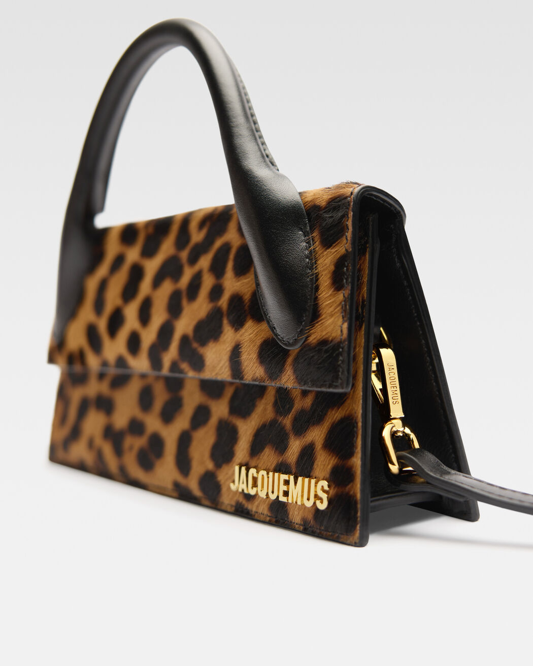 The long Chiquito jacquemus the long chiquito