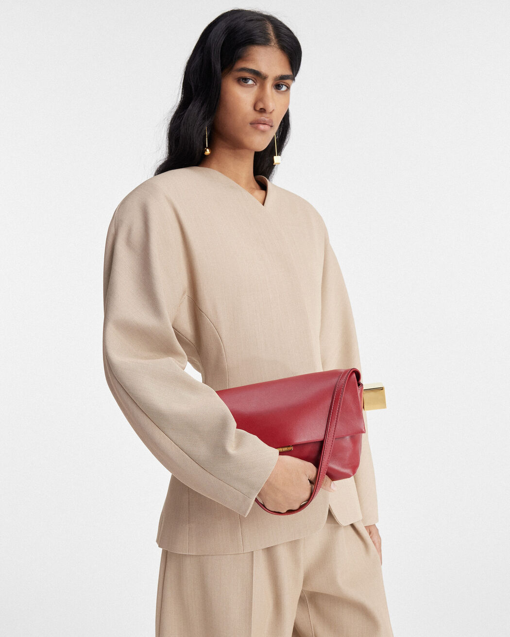 The Rond Carré jacquemus the rond carr