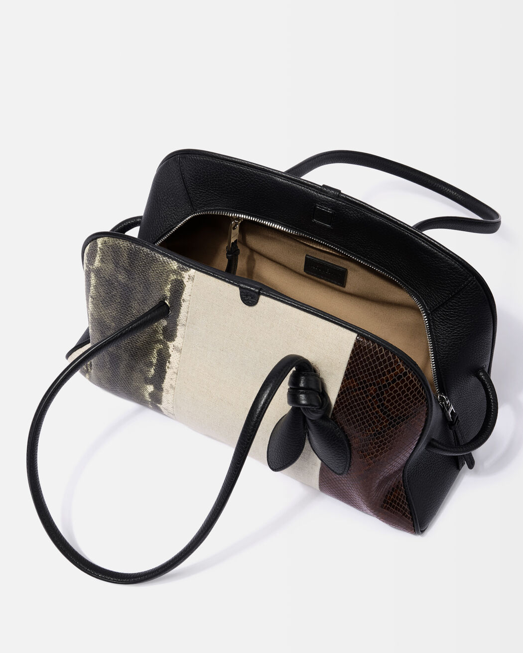 The Turismo jacquemus the turismo