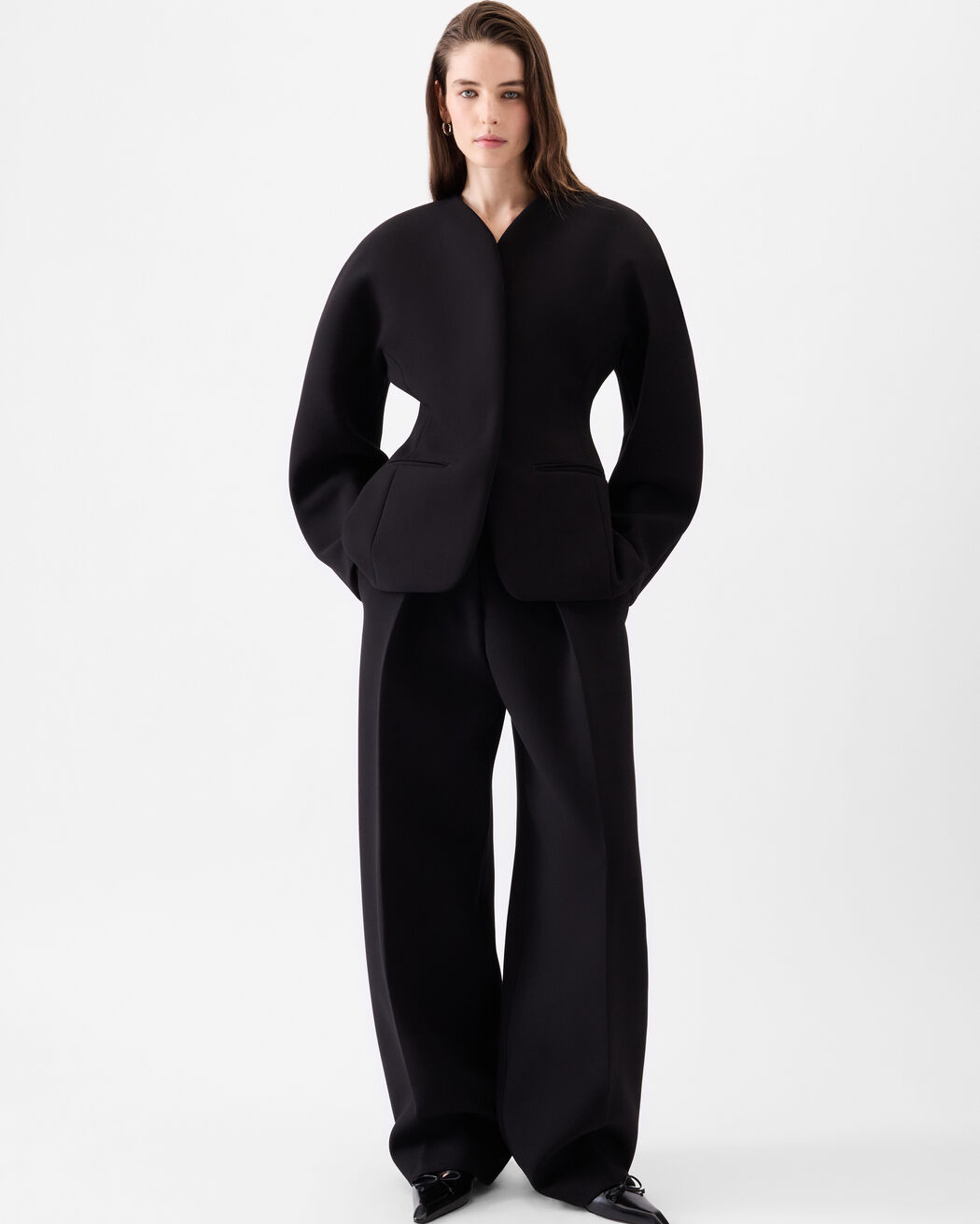 The Ovalo jacket jacquemus the ovalo jacket