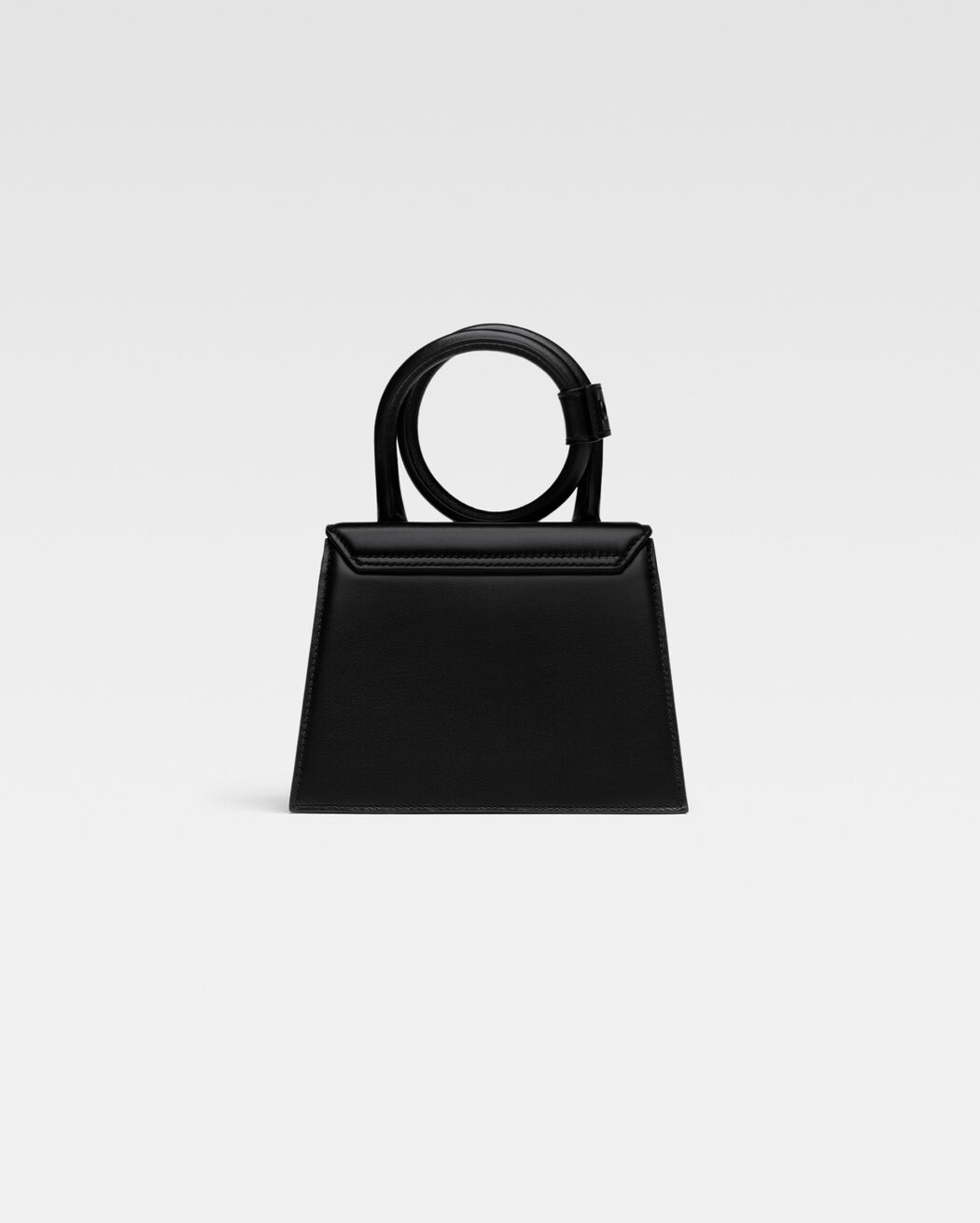 حقيبة Le Chiquito Noeud jacquemus حقيبة le chiquito noeud