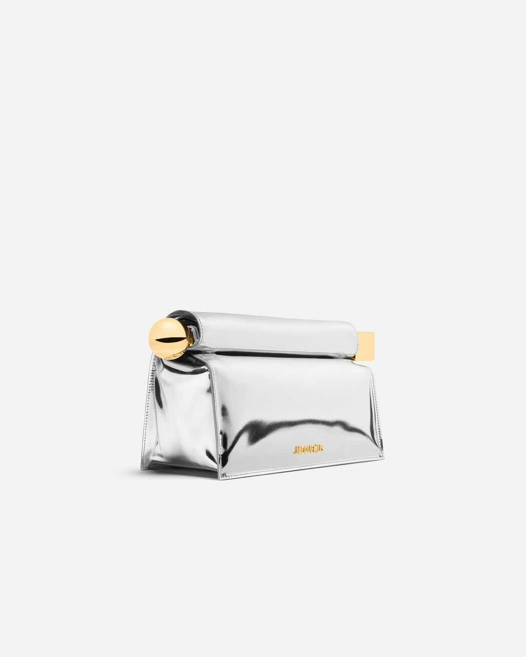 The Rond Carré clutch jacquemus the rond carr clutch