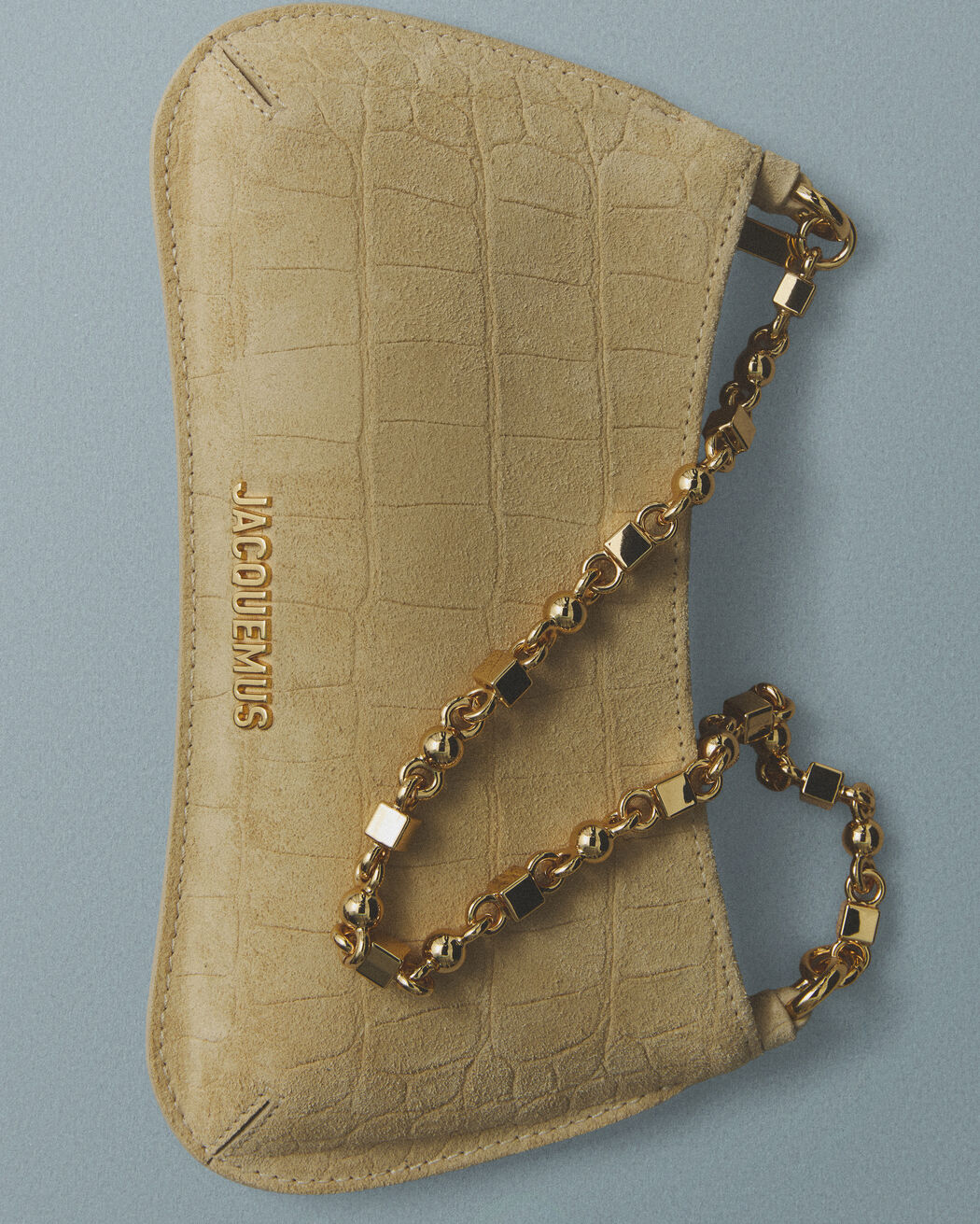 The Small Bisou Chaine jacquemus the small bisou chaine