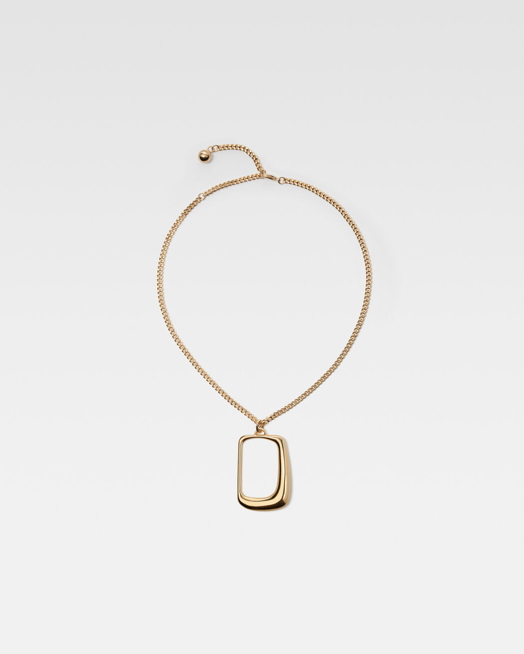 قلادة Le Collier Ovalo jacquemus قلادة le collier ovalo