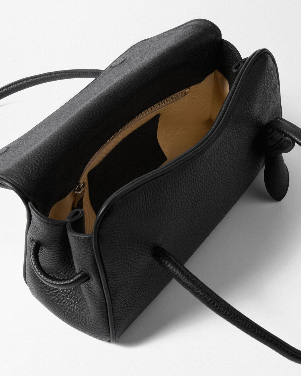 The long Turismo jacquemus the long turismo