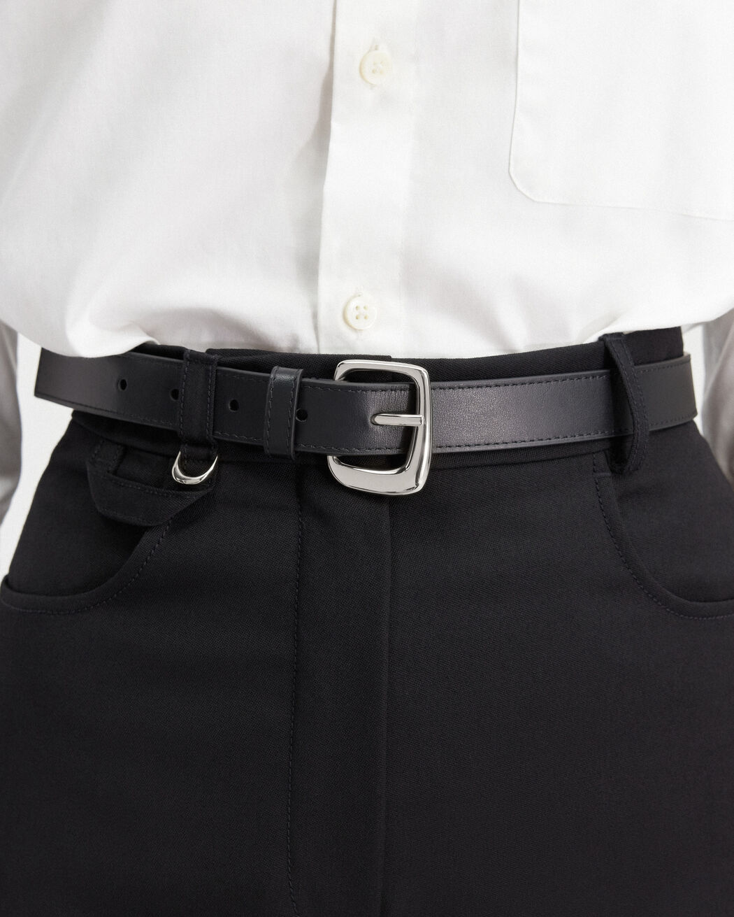 The Ovalo belt jacquemus the ovalo belt