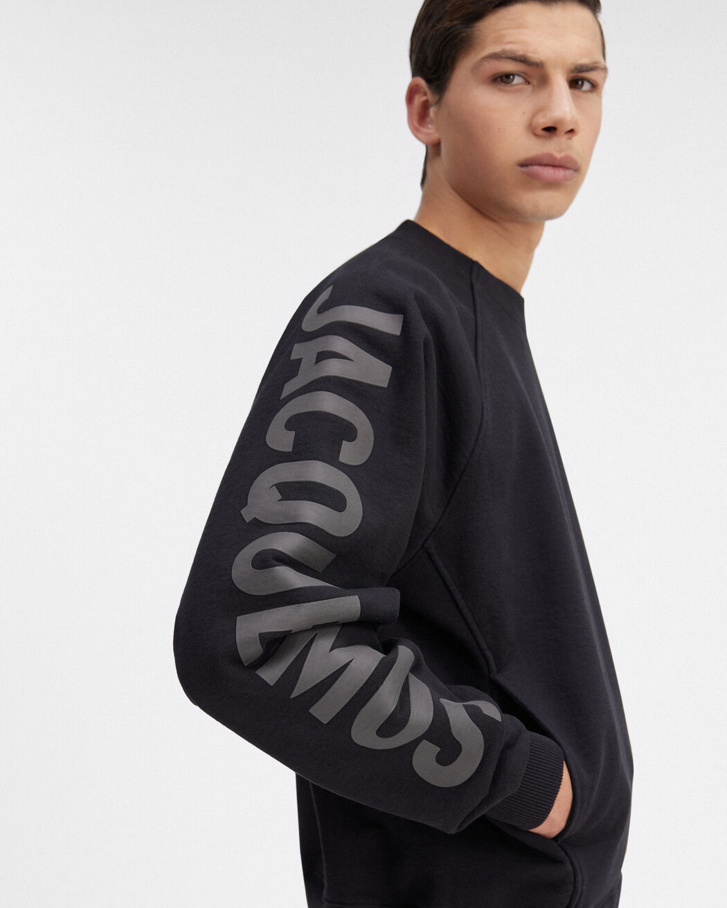 The Typo sweatshirt jacquemus the typo sweatshirt